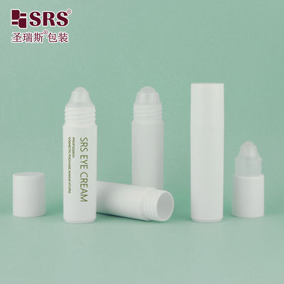 خرید 20 میلی لیتر رول پلاستیکی سفید روی بطری برای روغن های ضروری یا عطر با پیچ بر روی کاپ و سطح صاف تولید آنلاین